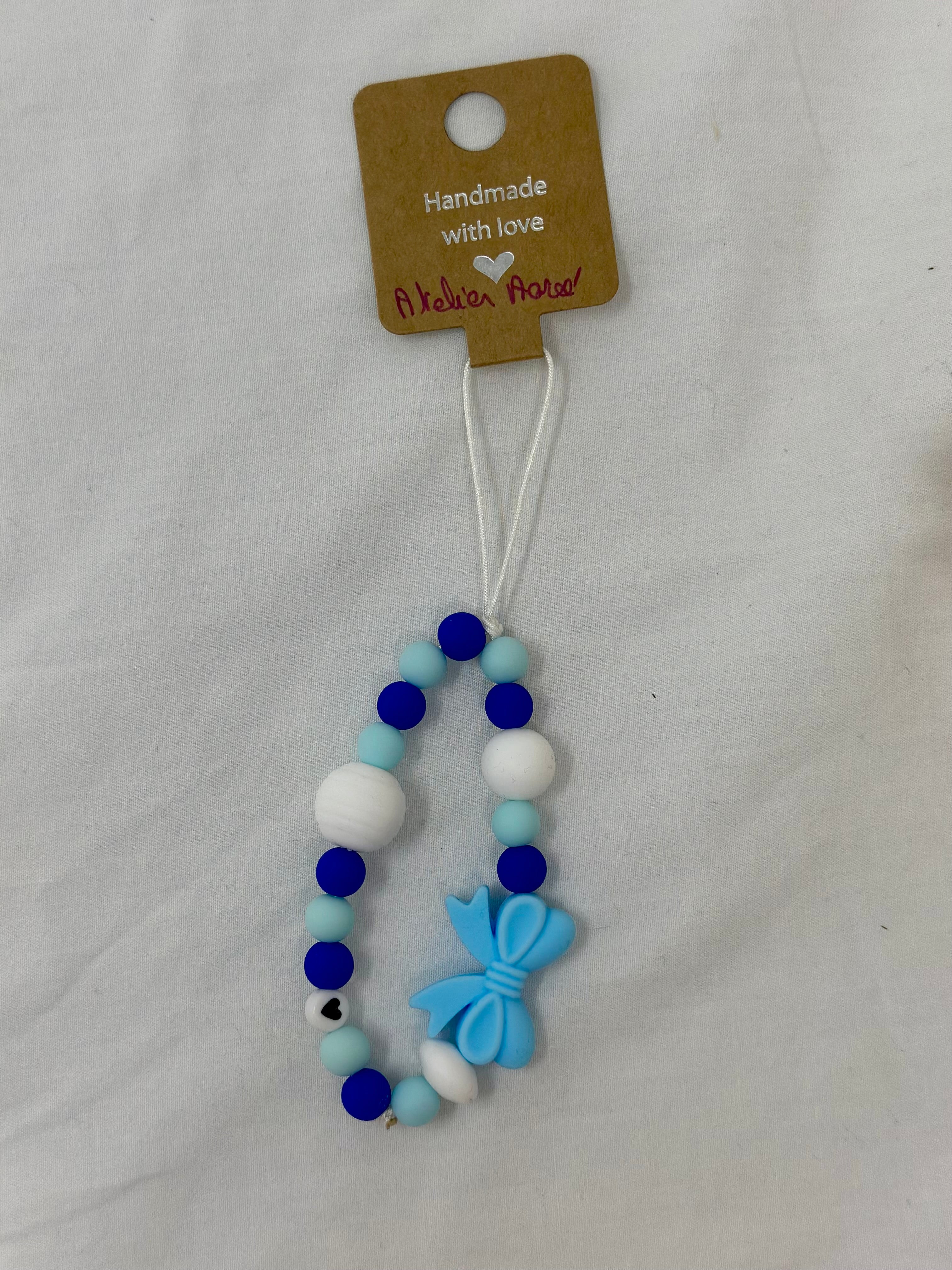 Bijou téléphone bleu 14cm nuances mer ciel perles marines Atelier Aorée
