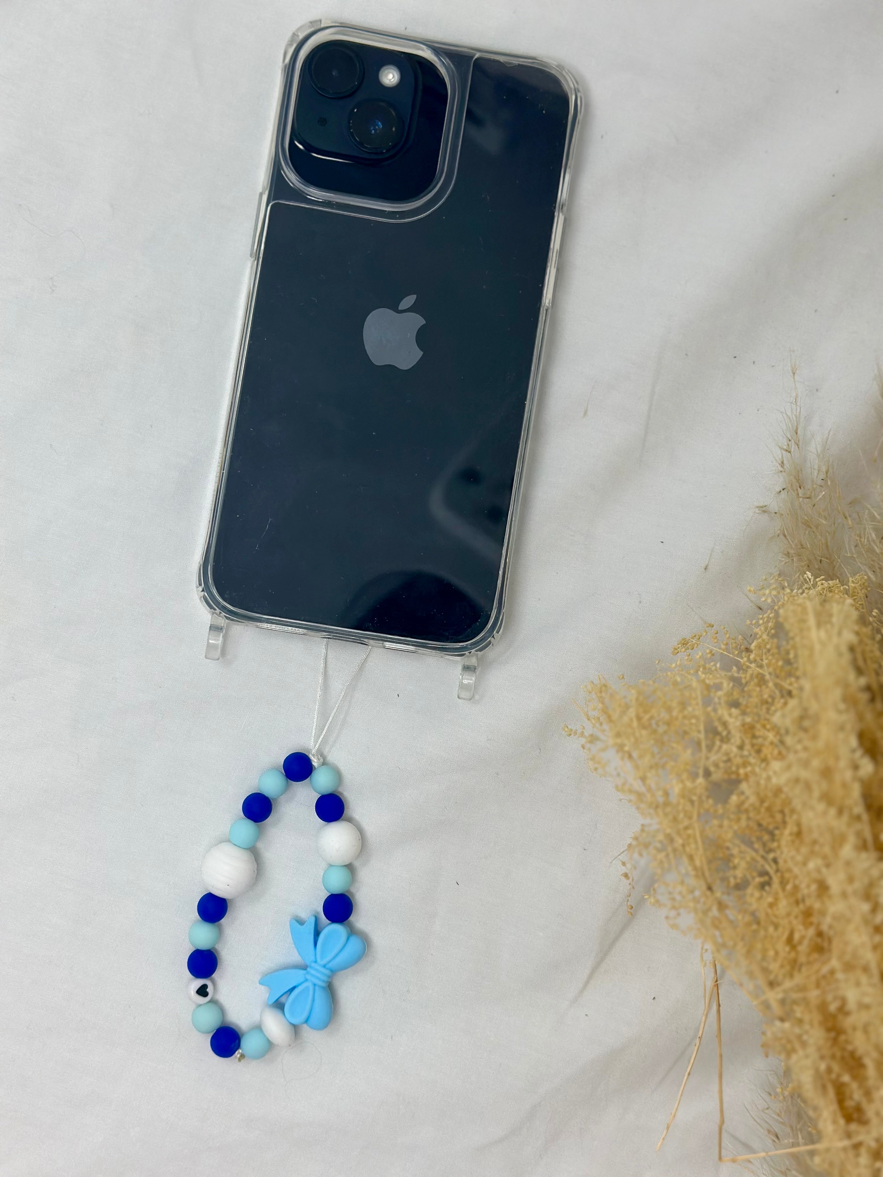 Bijou téléphone bleu 14cm nuances mer ciel perles marines Atelier Aorée
