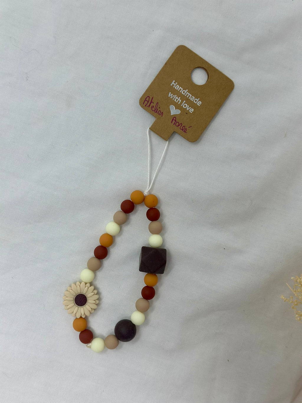 Bijou téléphone chocolat cacao 14cm marguerite gourmande Atelier Aorée
