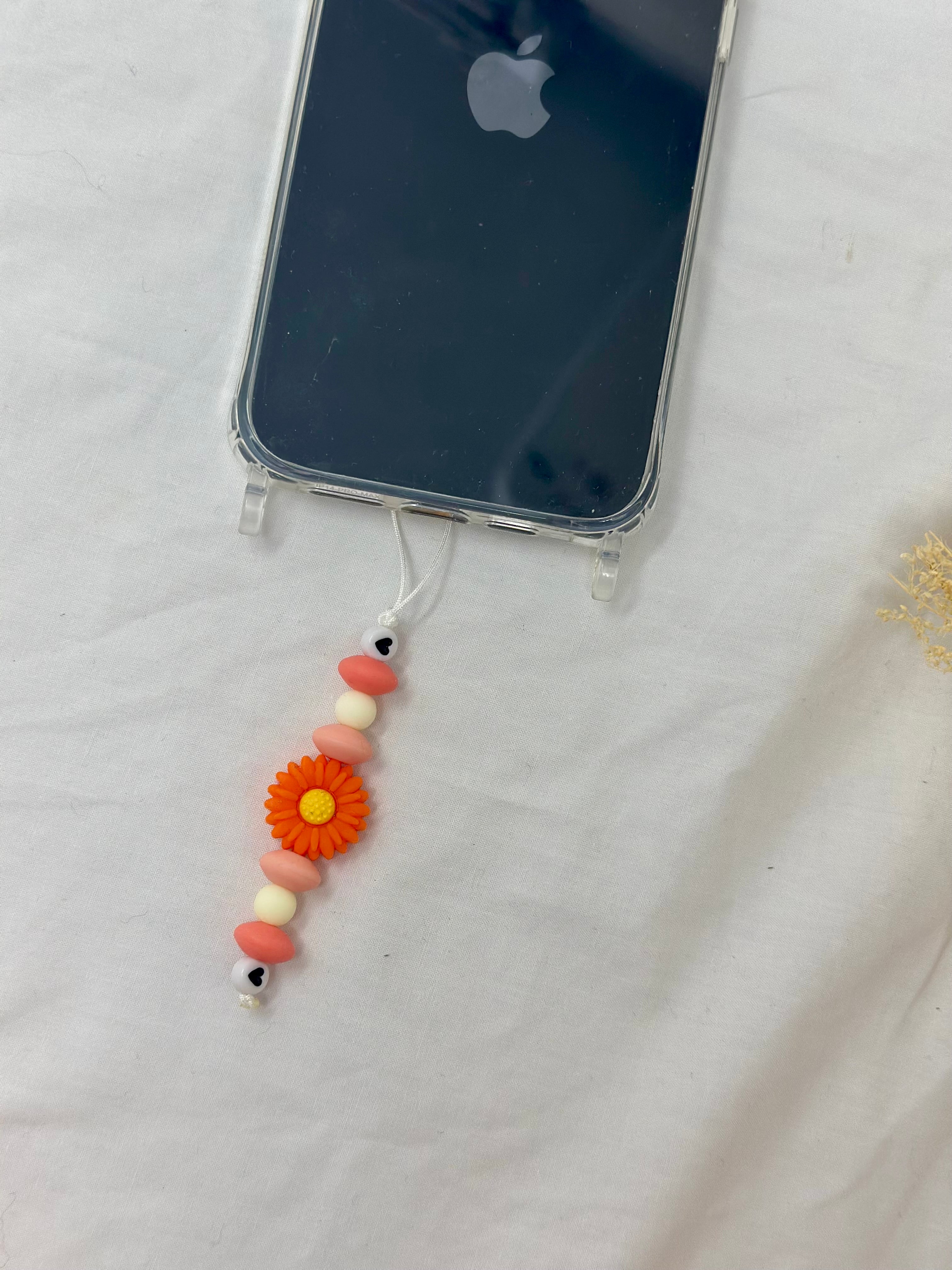 Bijou téléphone pêche abricot 12cm saveurs sud perles fruitées Atelier Aorée
