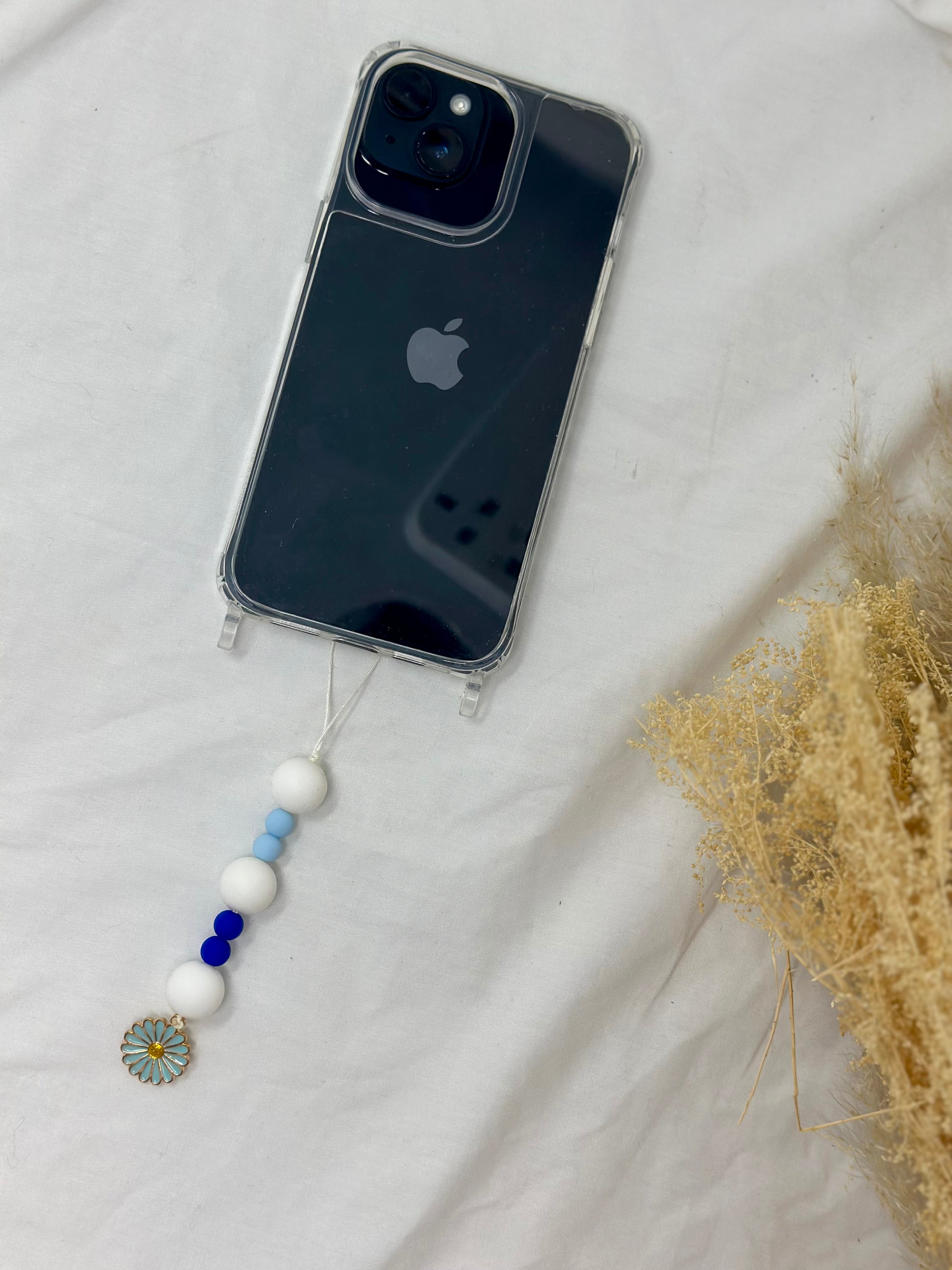 Bijou téléphone fleur bleu marine 15cm nuances mer perles océan Atelier Aorée
