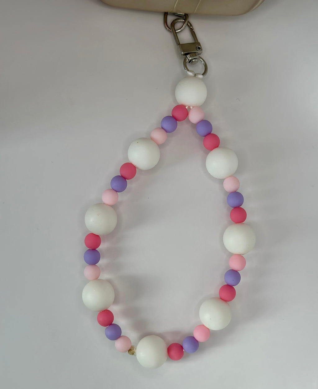  Bijou chaîne bonbon fraise 18cm mousquetons argentés perles gourmandes Atelier Aorée