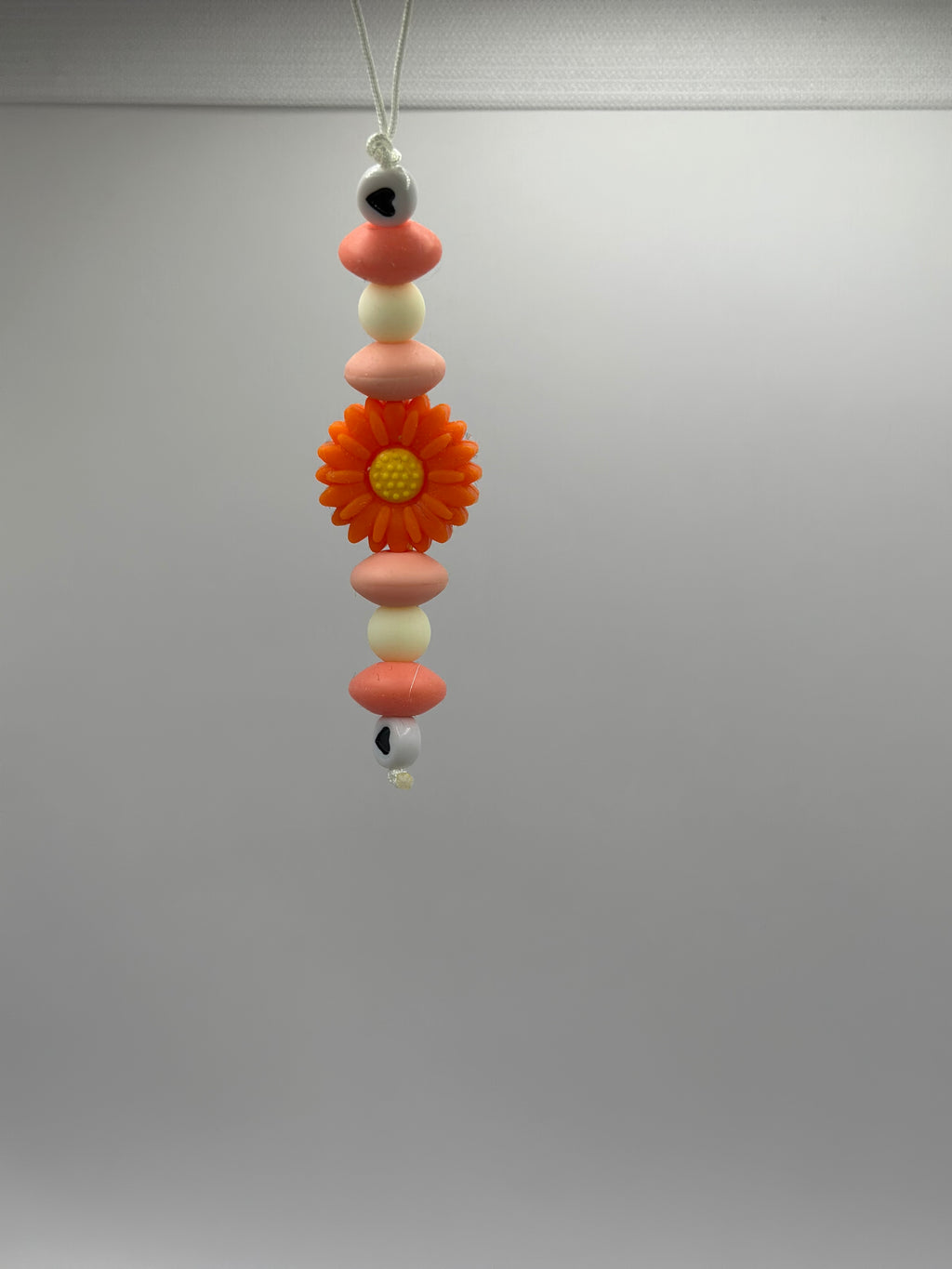 Bijou téléphone pêche abricot 12cm couleurs du Sud gourmand Atelier Aorée