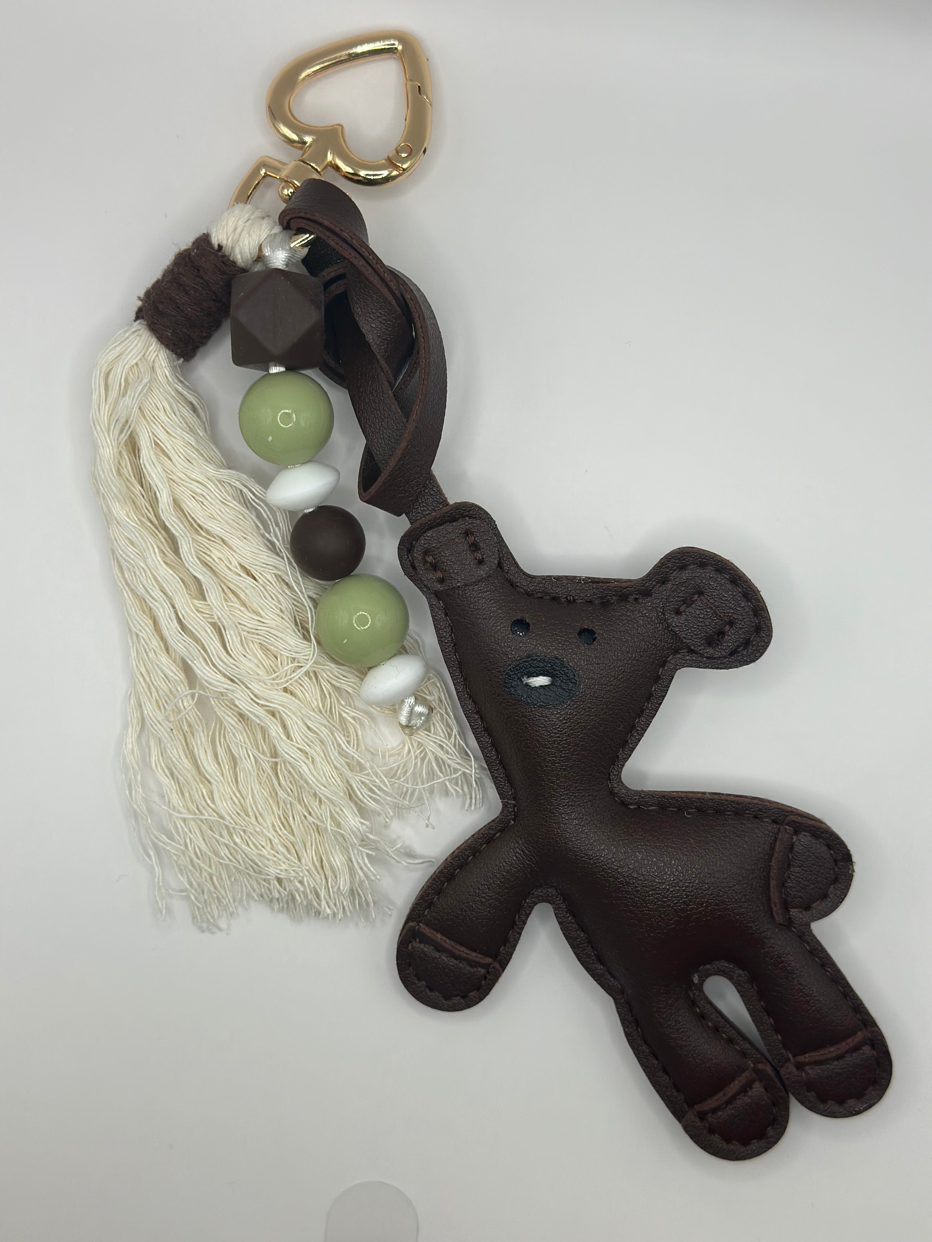 Bijou de Sac Nounours Chocolat et Vert Brillant - Fait Main France | Atelier Aorée