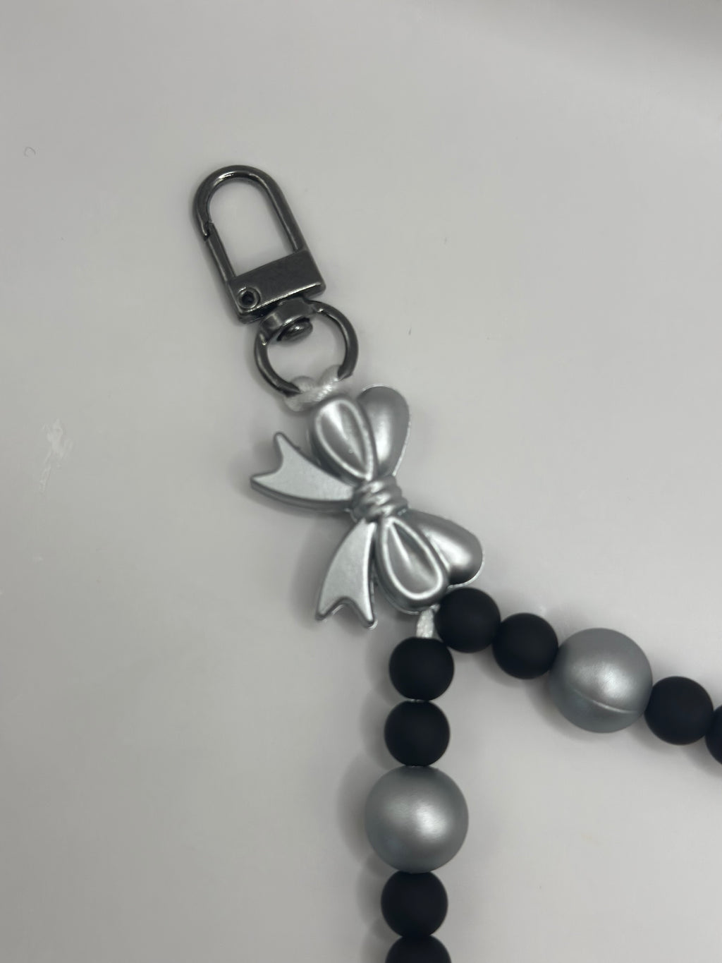 Bijou Téléphone Noël Festif - Fait Main France | Atelier Aorée