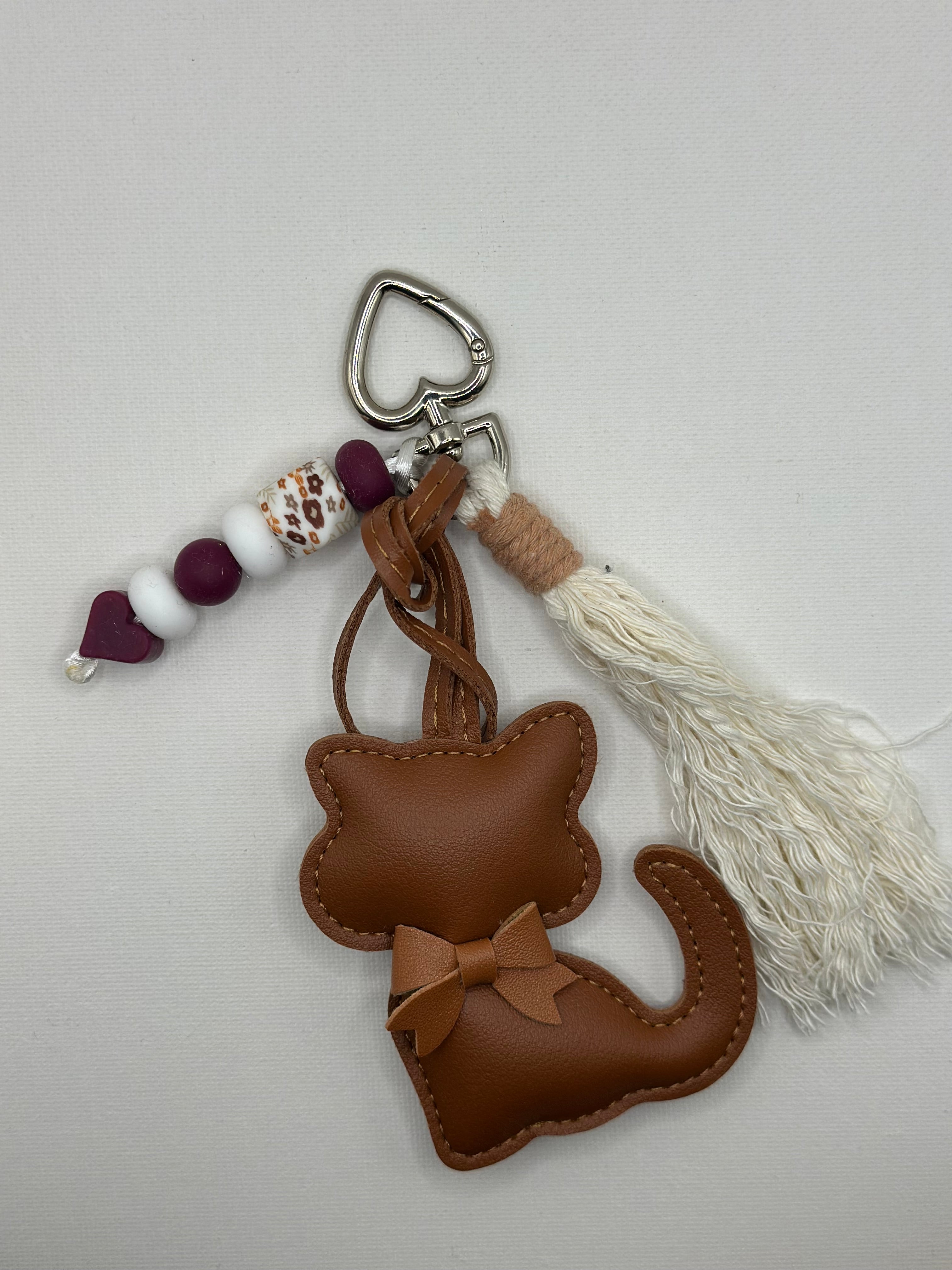 Bijou de Sac Chat Marron & Aubergine - Fait Main France | Atelier Aorée