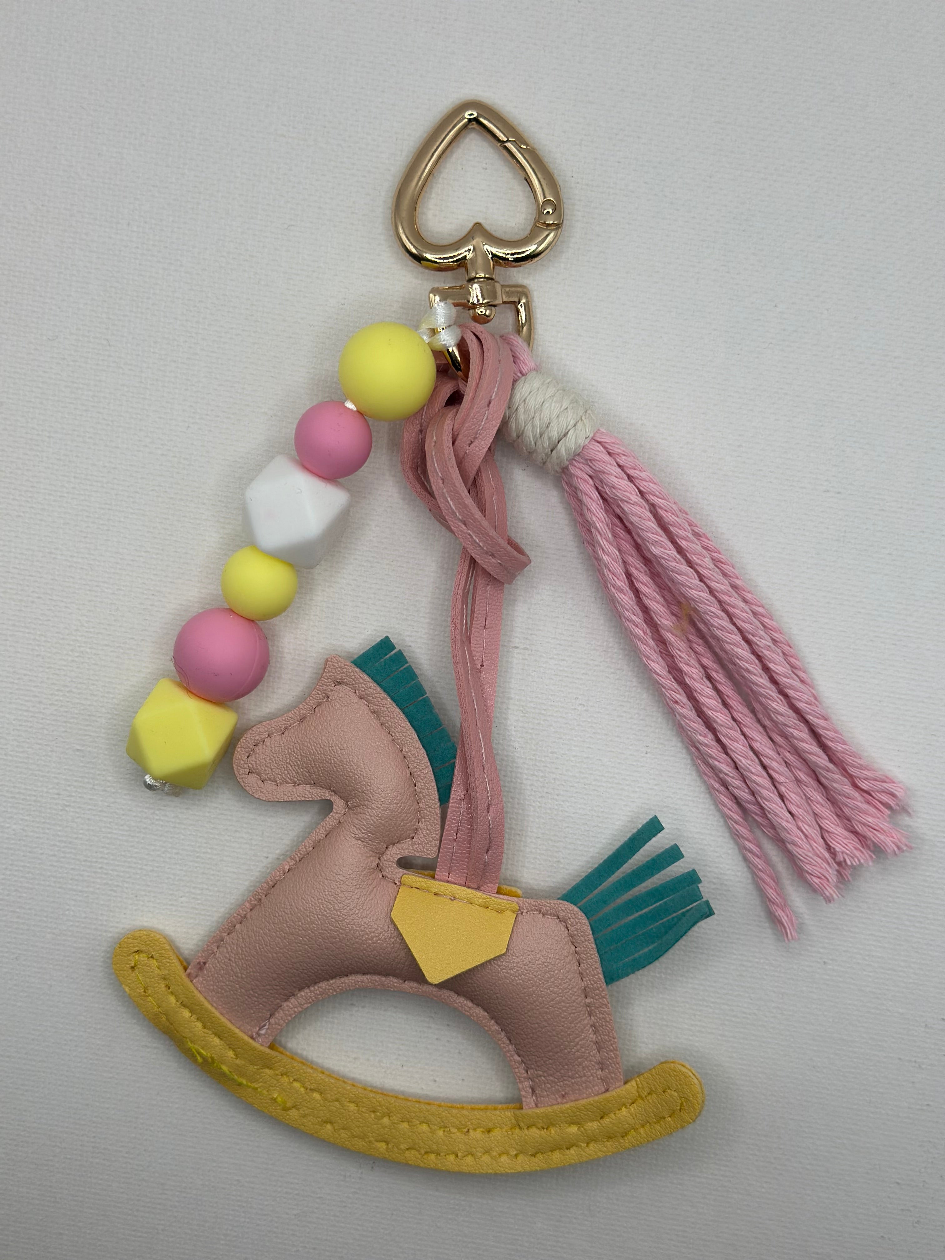 Bijou de Sac Cheval Jaune & Rose - Fait Main France | Atelier Aorée