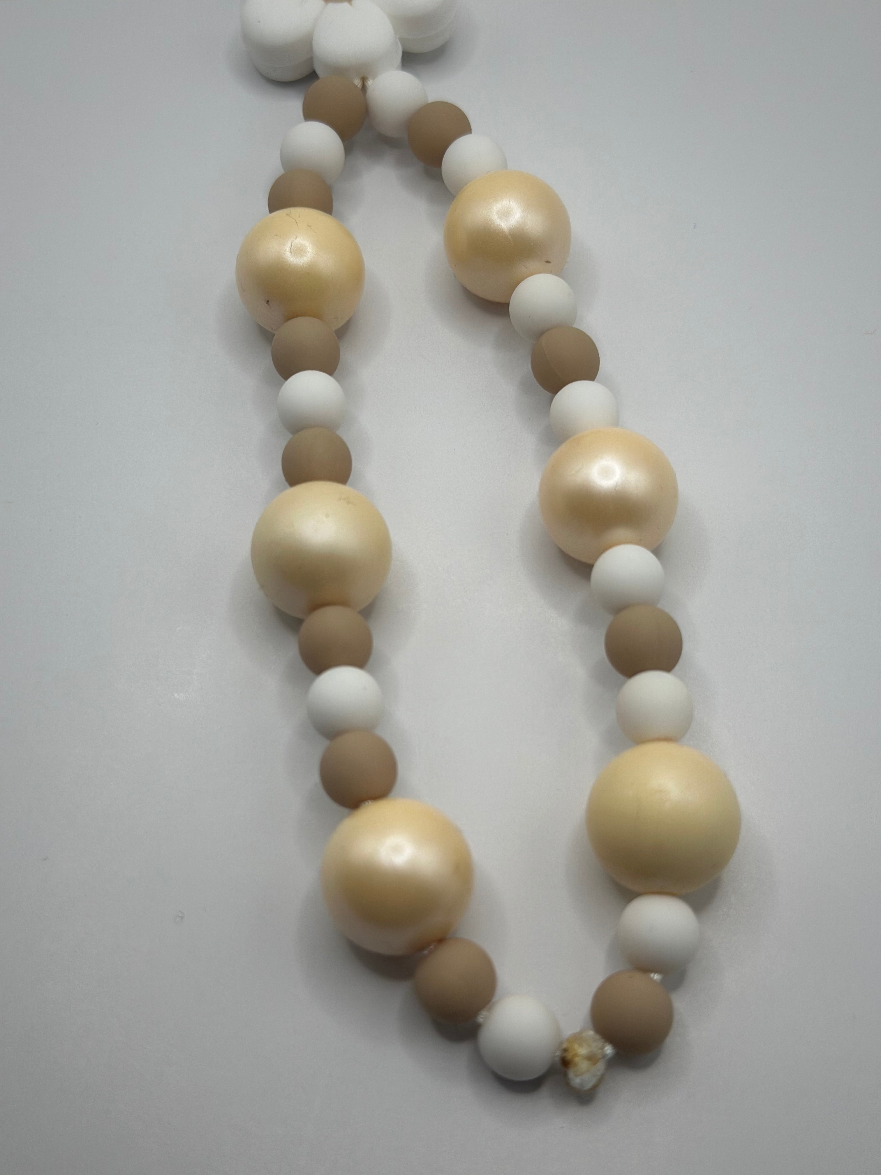 Chaine de Téléphone Doré & Blanc - Fait Main France | Atelier Aorée