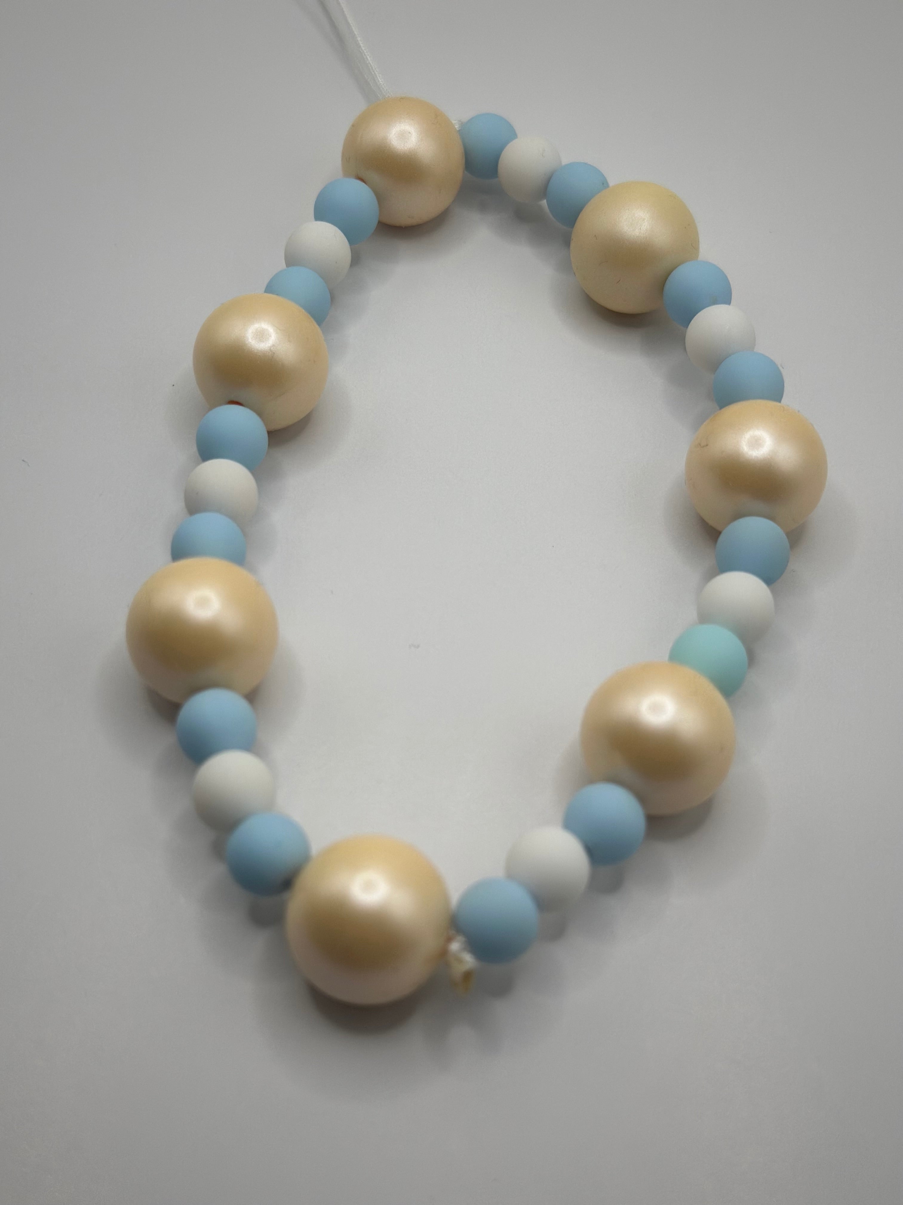 Cordon de Téléphone Bleu Ciel et Doré - Fait Main France | Atelier Aorée