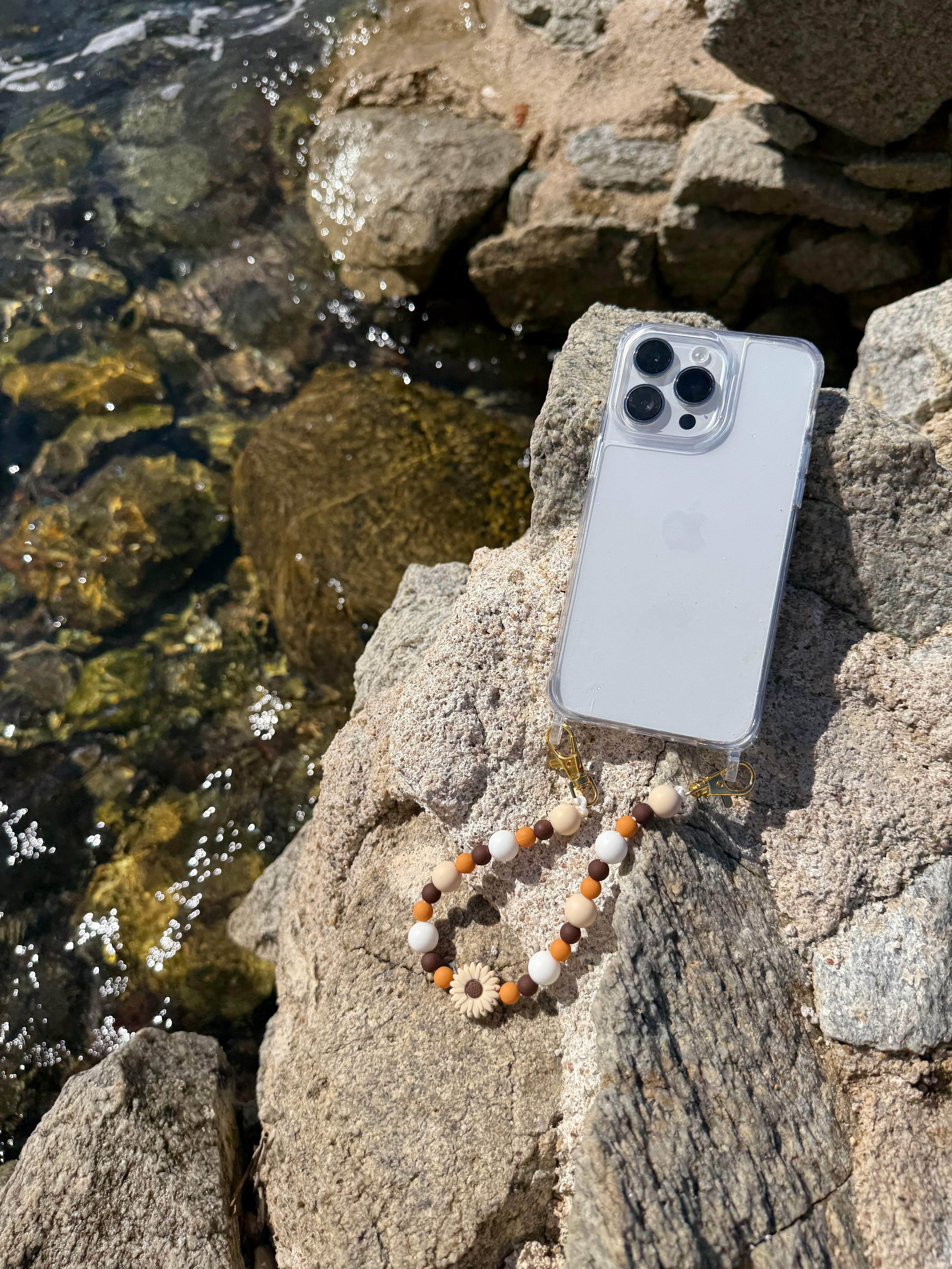 Bijou chaîne téléphone café expresso 30cm perles marron chocolat Atelier Aorée
