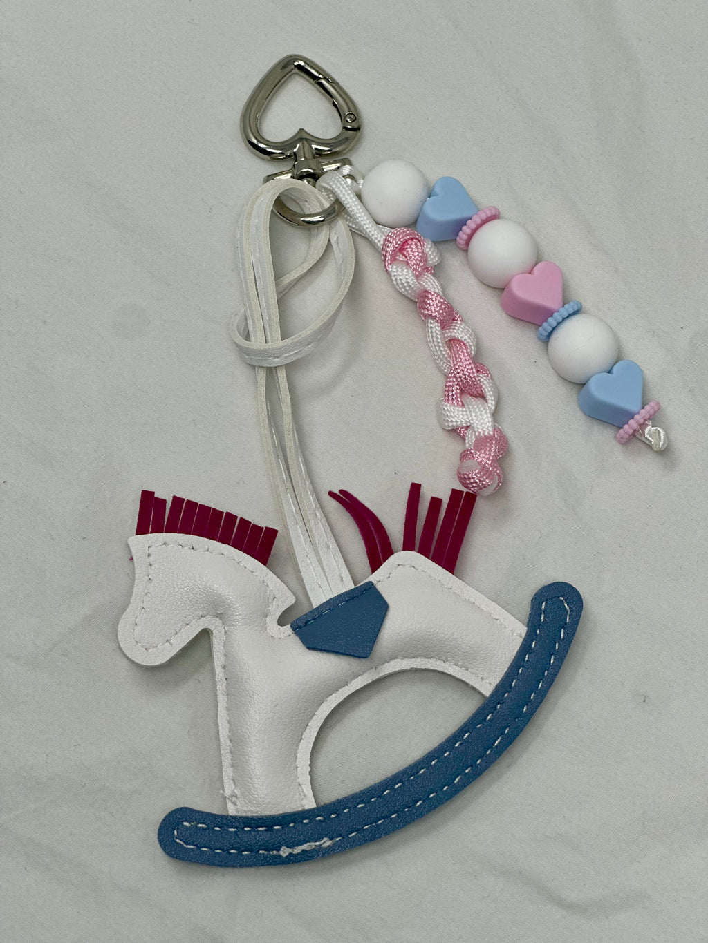 Le Grigri Cheval Rose & Bleu - Harmonie Pastel - Atelier Aorée