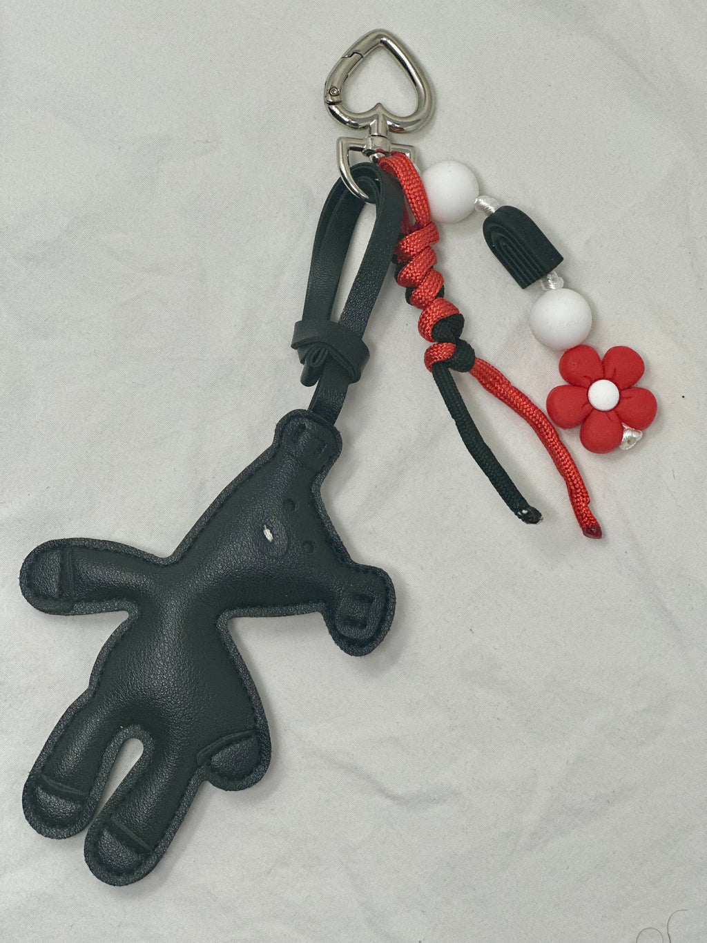 Le Grigri ourson noir - Atelier Aorée